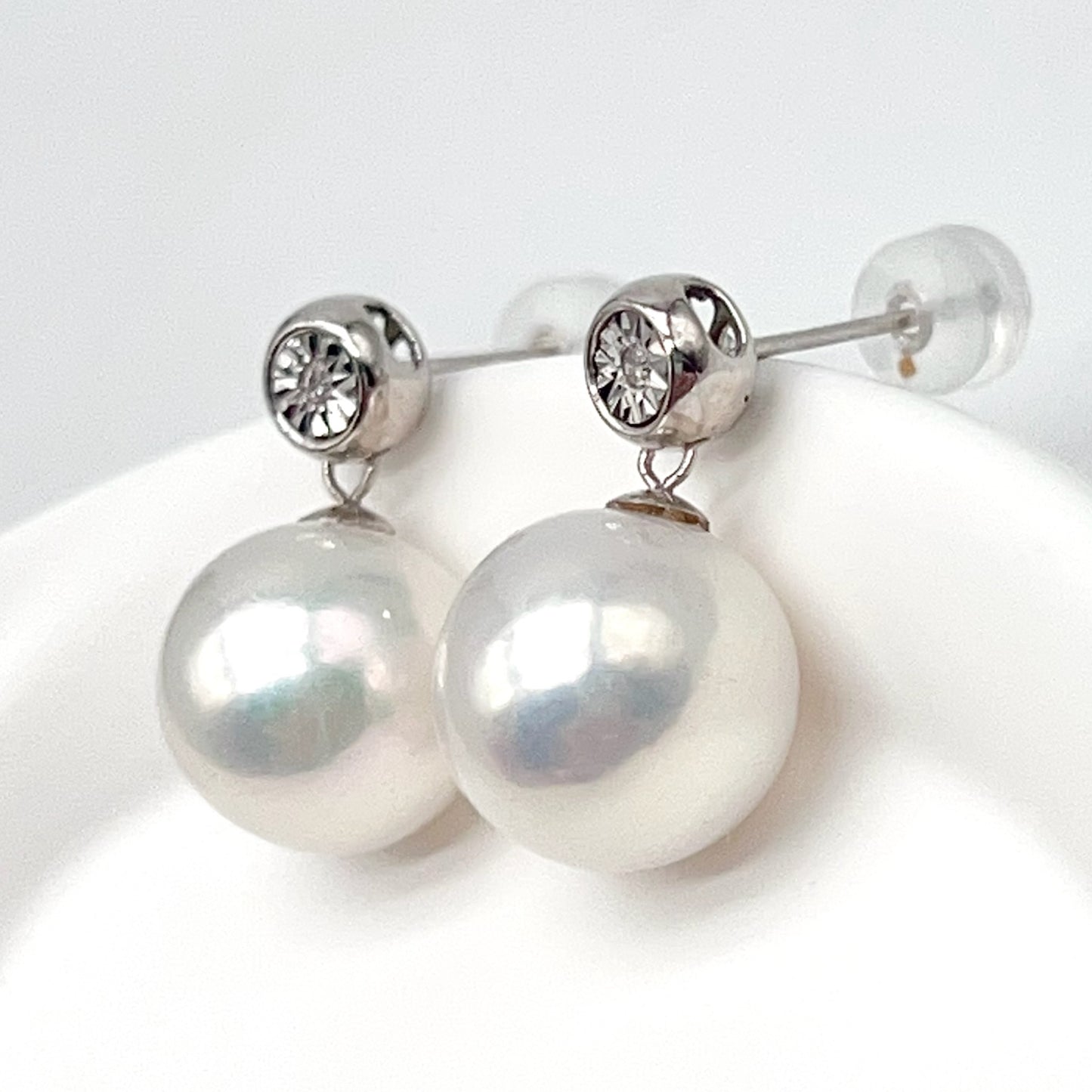 Classic. Edison Pearl Earring Stud With Diamond . Bubble Pop