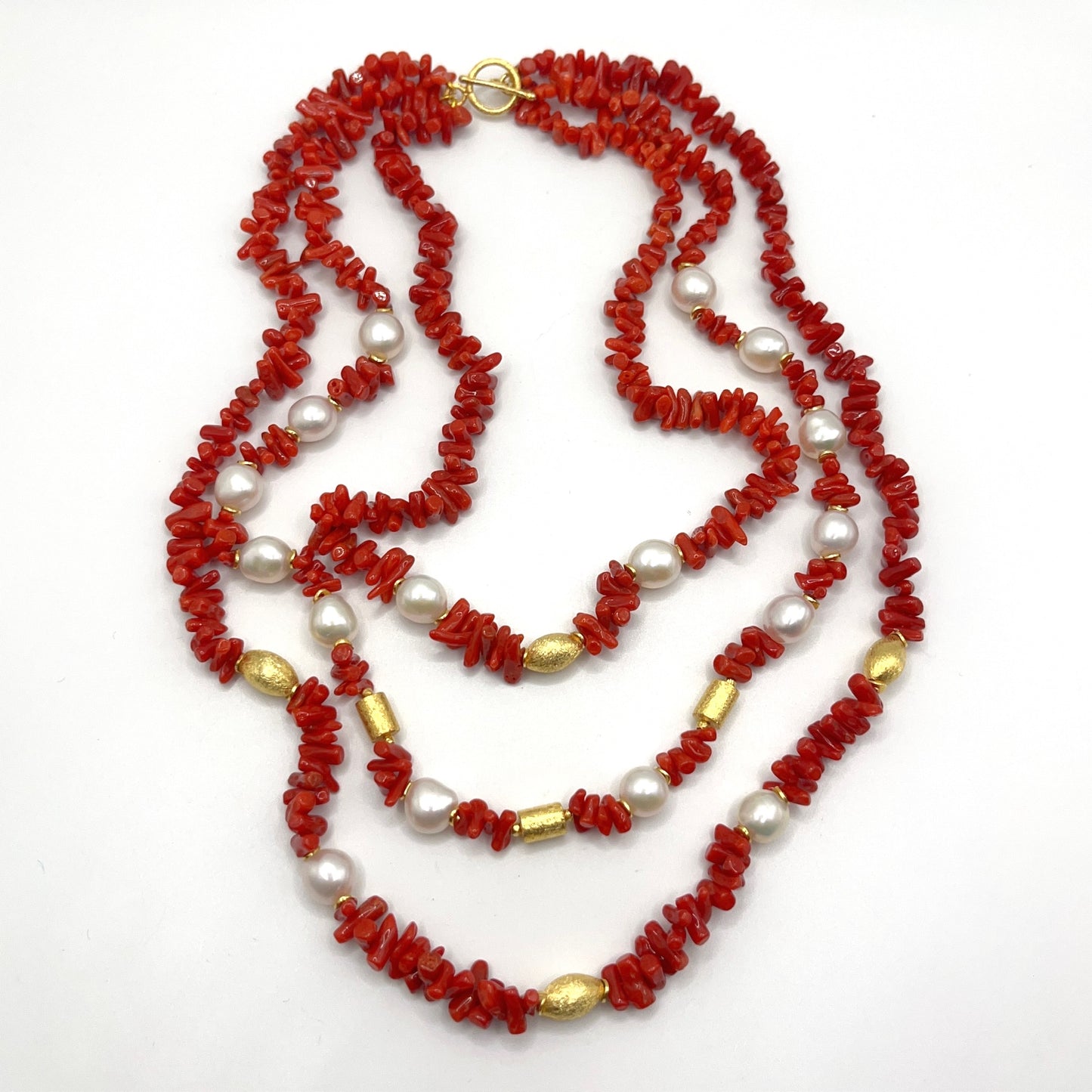 Italian Artisan Collection . Coral & Pearl 3 Layer Necklace in Silver 925 . Olive & Pillar