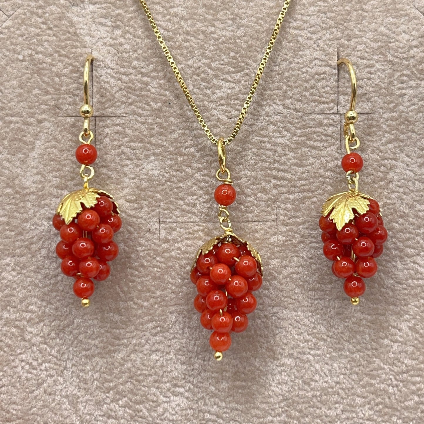 Italian Artisan Collection. Coral Earring & Necklace in Silver 925. Sardine Red Coral