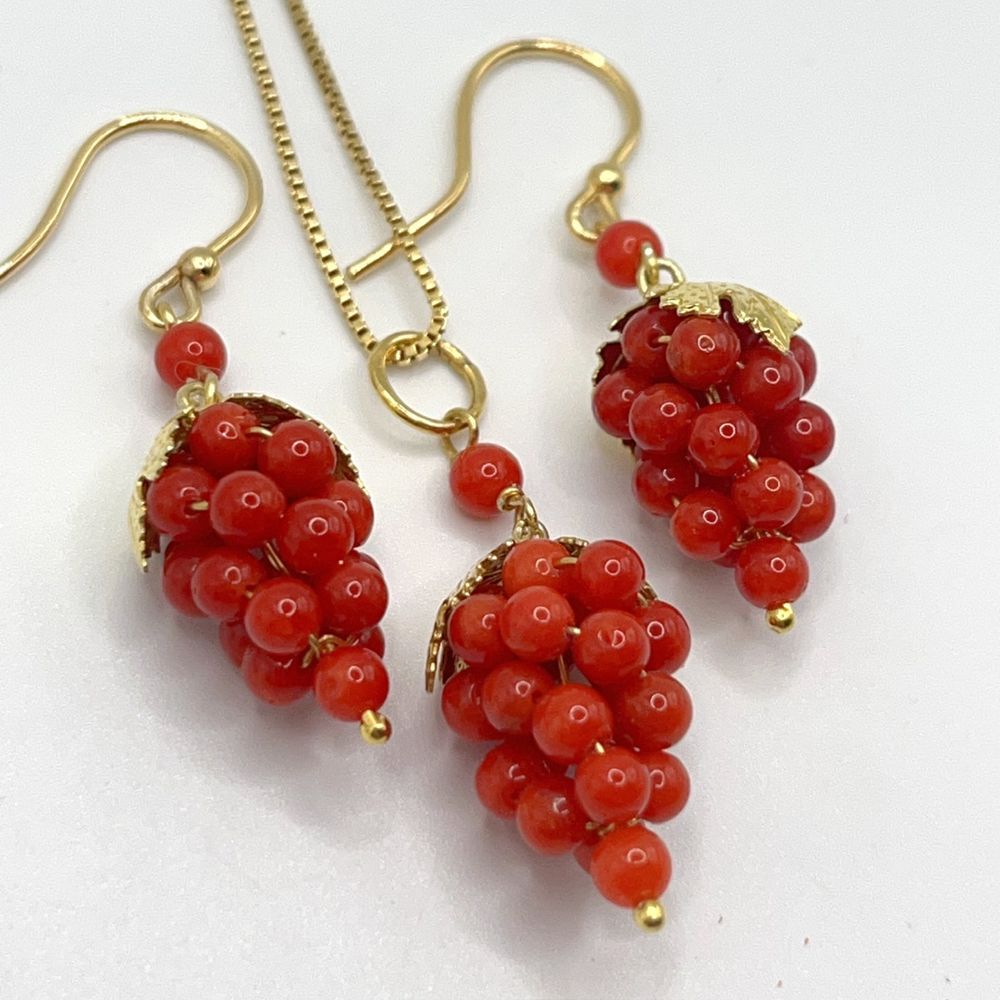 Italian Artisan Collection. Coral Earring & Necklace in Silver 925. Sardine Red Coral