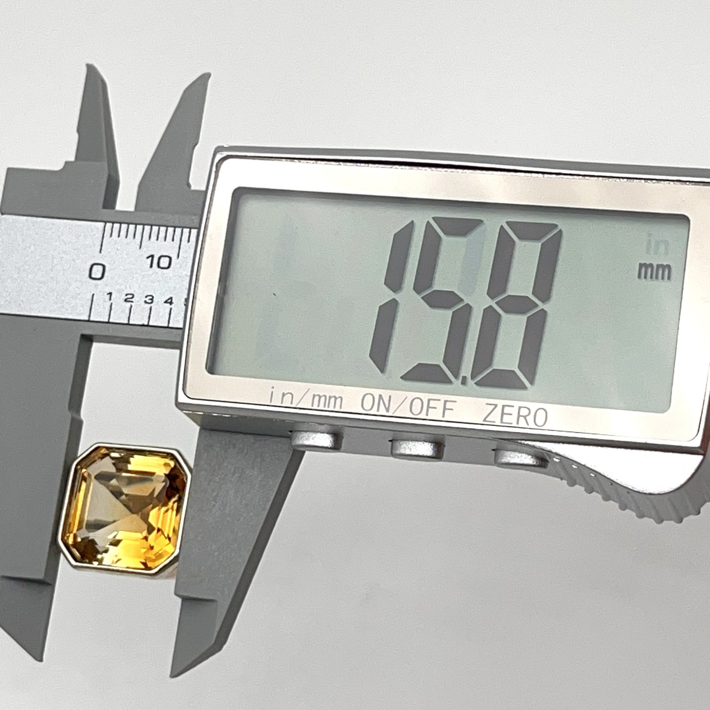 Retro Wind. Ring of Citrine in Silver 925. Octagon