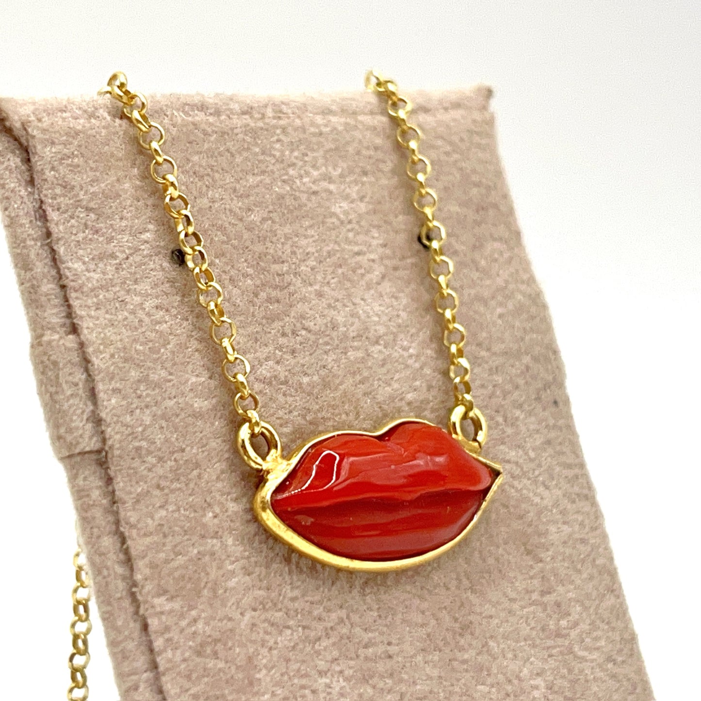 Italian Artisan Collection. Necklace of Coral Pendant in Silver 925 . Blow A Kiss