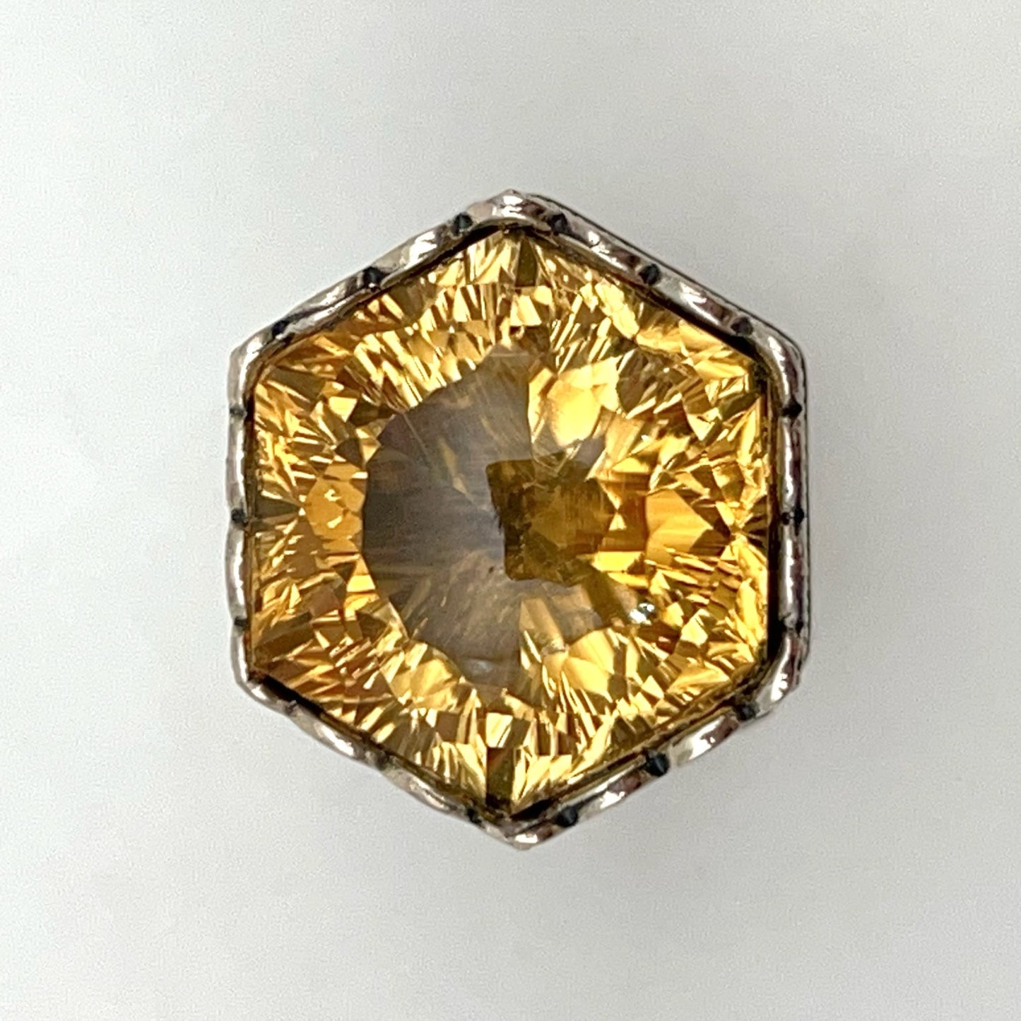Retro Wind. Ring of Citrine in Silver 925. Hexagon