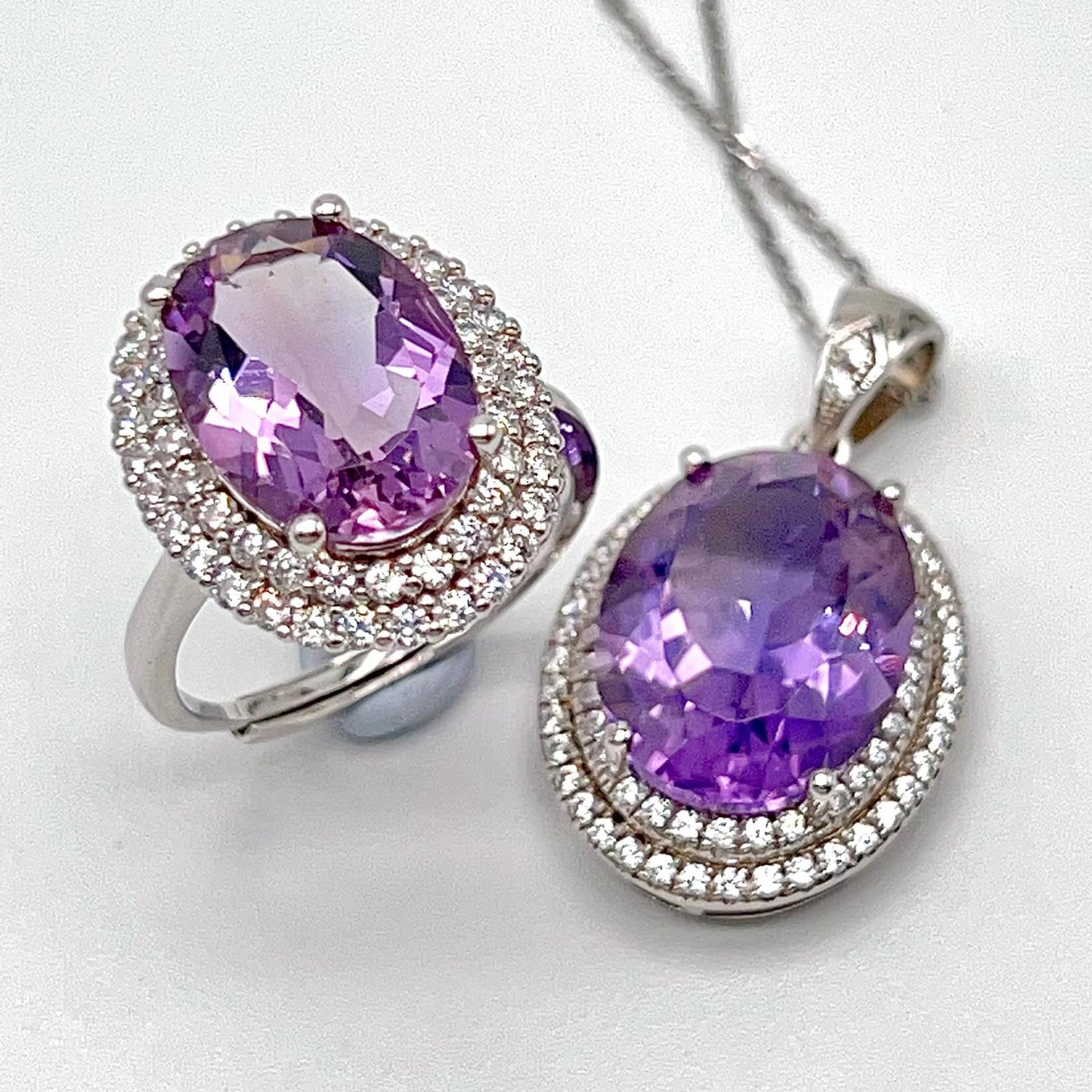 Contemporary Cocktail . Amethyst Necklace & Ring in Silver 925. Oval