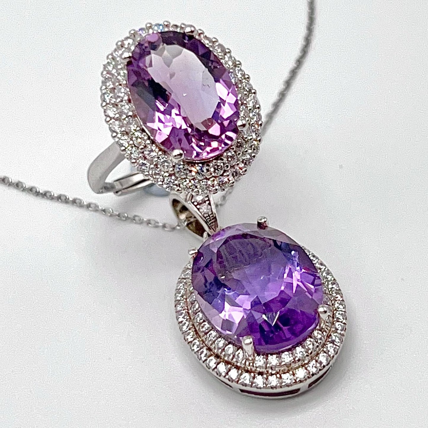 Contemporary Cocktail . Amethyst Necklace & Ring in Silver 925. Oval
