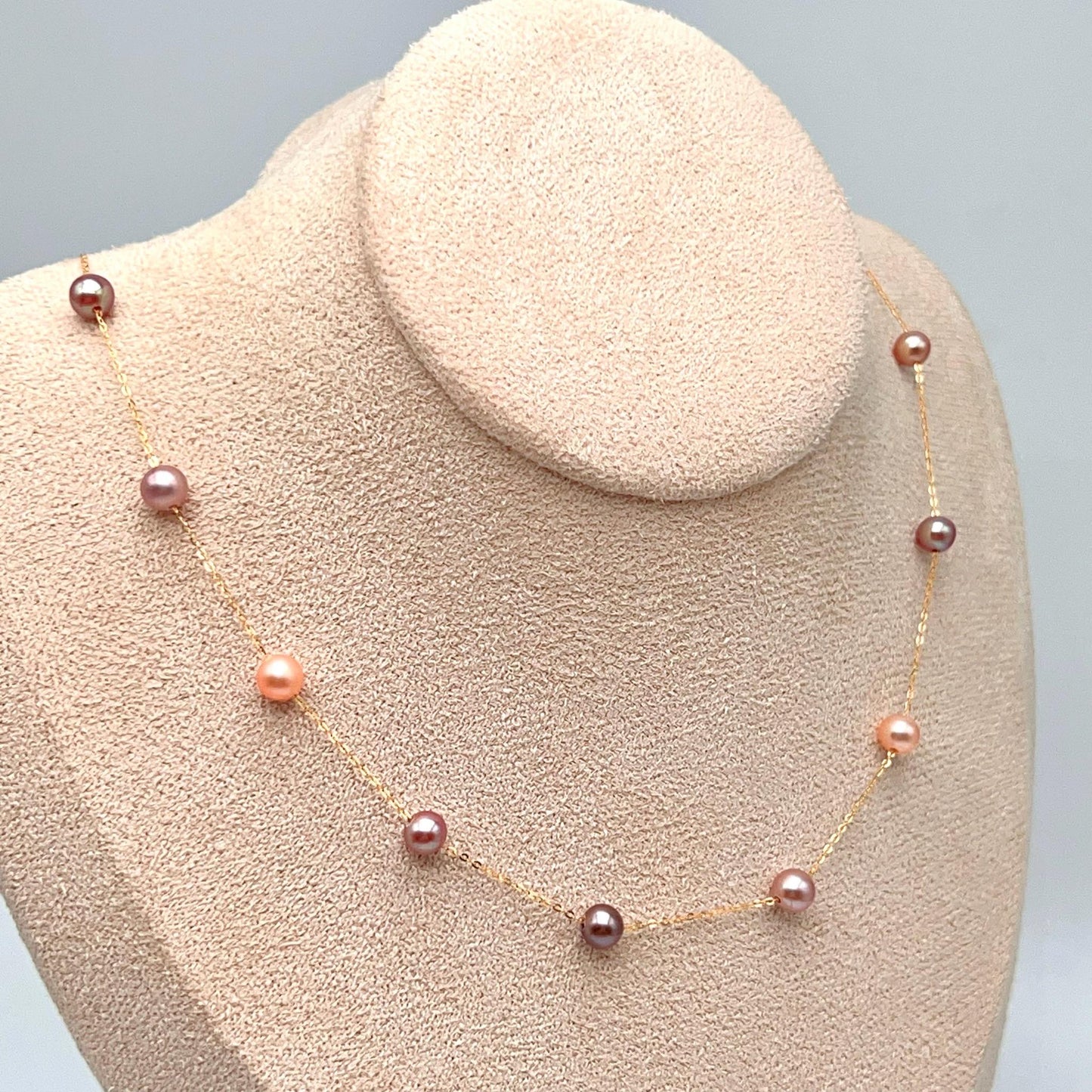 Star Light . Multi-color Freshwater Pearl Necklace in Gold 18K