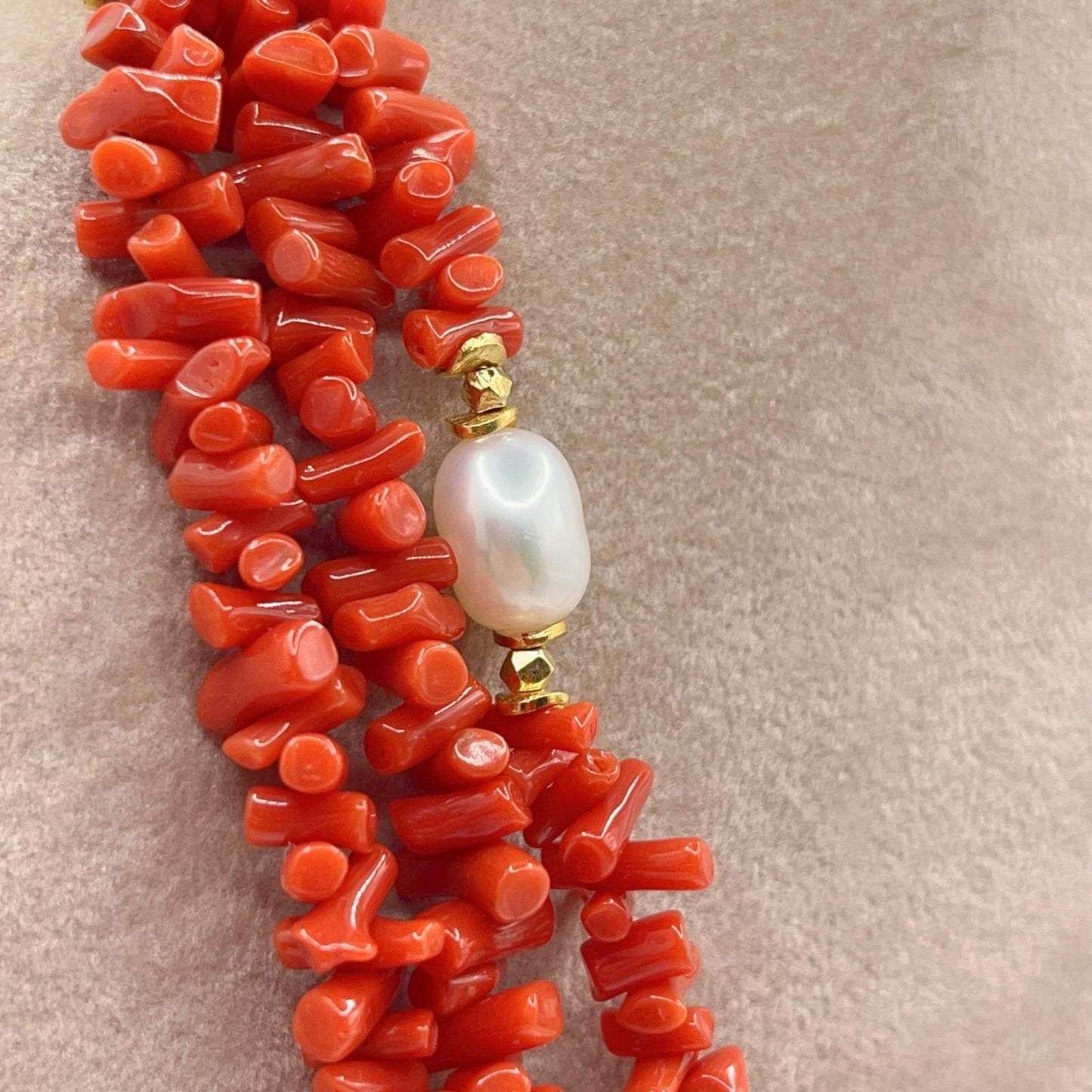 Italian Artisan Collection. Coral & Pearl Necklace in Silver 925 With Sea-Inspired Elements