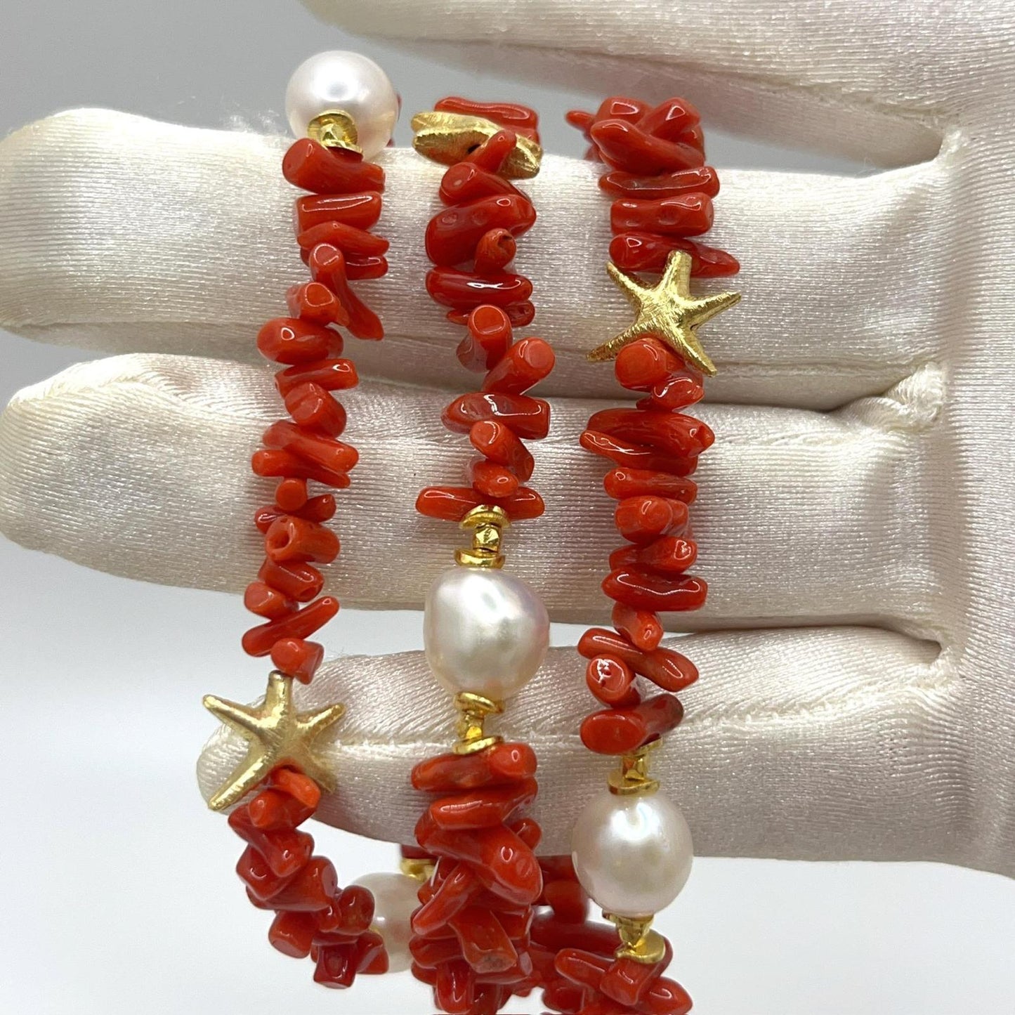 Italian Artisan Collection. Coral & Pearl Bracelet in Silver 925 With Sea-Inspired Elements