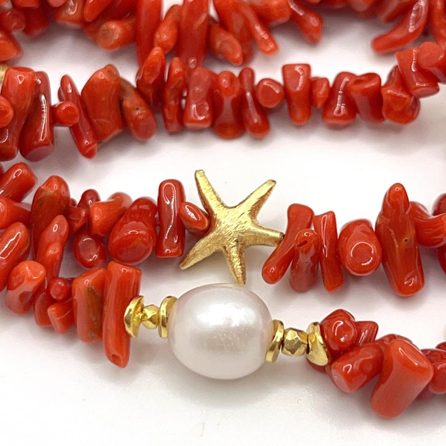 Italian Artisan Collection. Coral & Pearl Bracelet in Silver 925 With Sea-Inspired Elements
