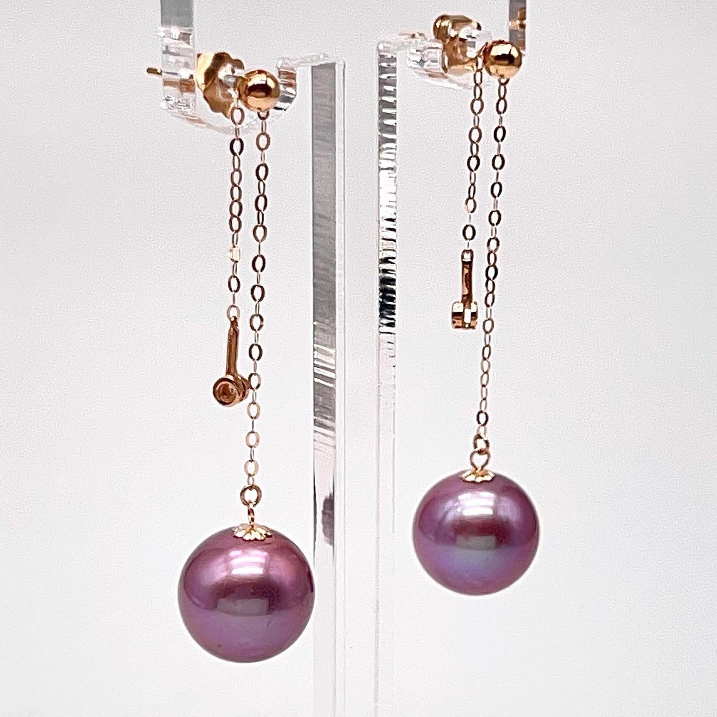 Swinging Earring Stud of Pearl and Diamond Length Adjustable