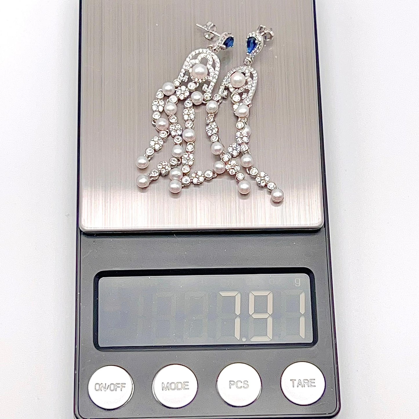 Antique Impression. Earring of Pearl in Silver 925