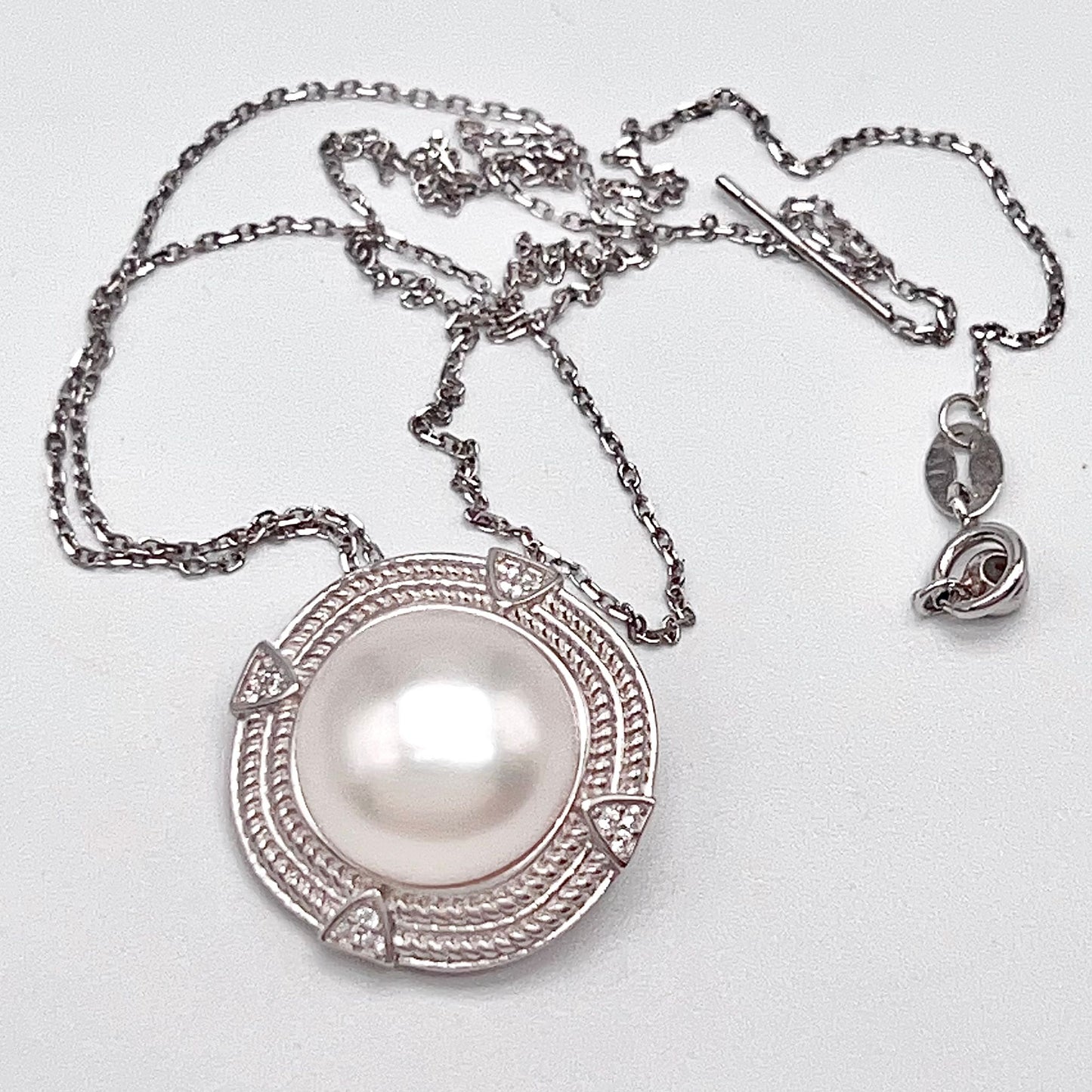 Retro Wind . Set of Pearl Earrings & Necklace in Silver 925 . Rope Button