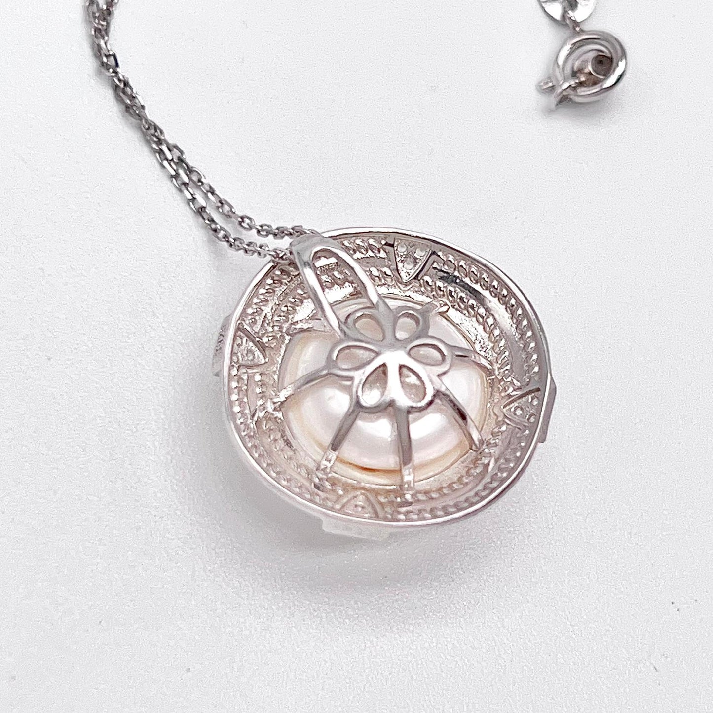 Retro Wind . Set of Pearl Earrings & Necklace in Silver 925 . Rope Button