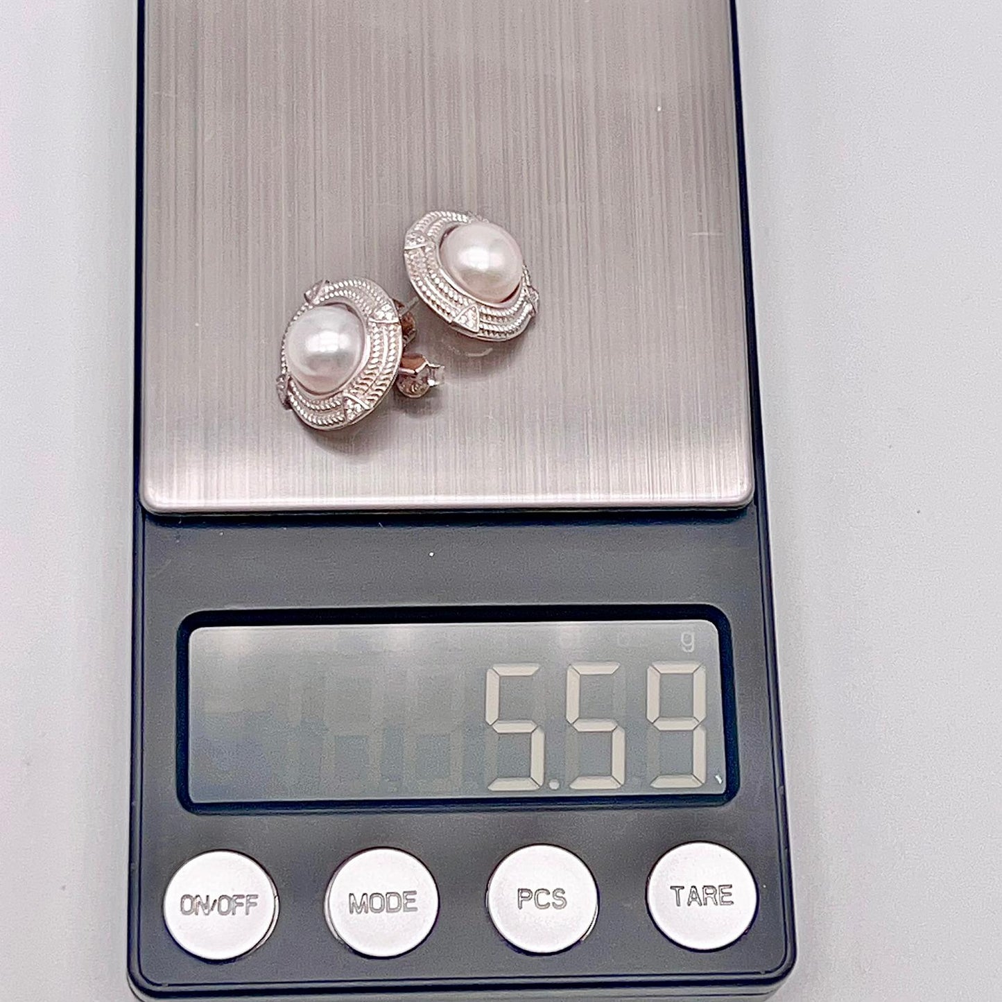 Retro Wind . Set of Pearl Earrings & Necklace in Silver 925 . Rope Button