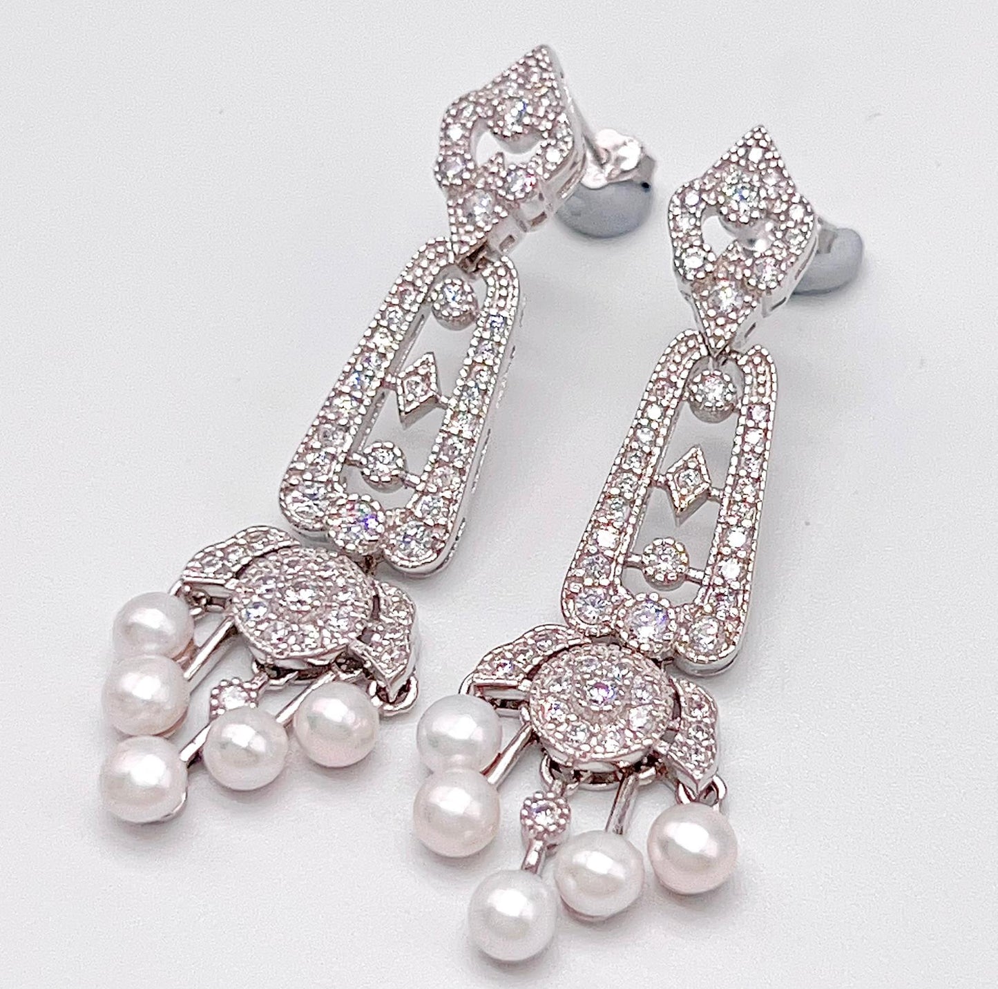 Antique Impression. Multi-pearl Earring in Silver 925. Edwardian Chandelier 5 pearl
