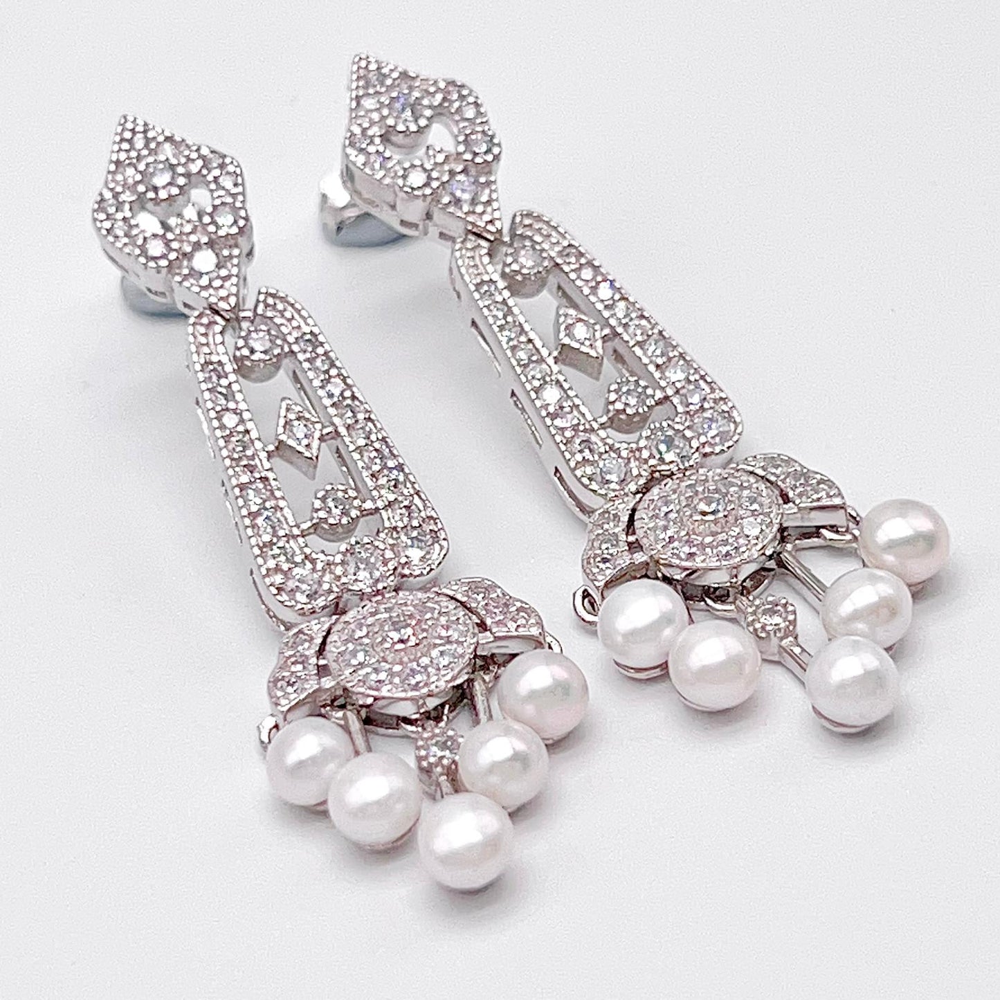 Antique Impression. Multi-pearl Earring in Silver 925. Edwardian Chandelier 5 pearl