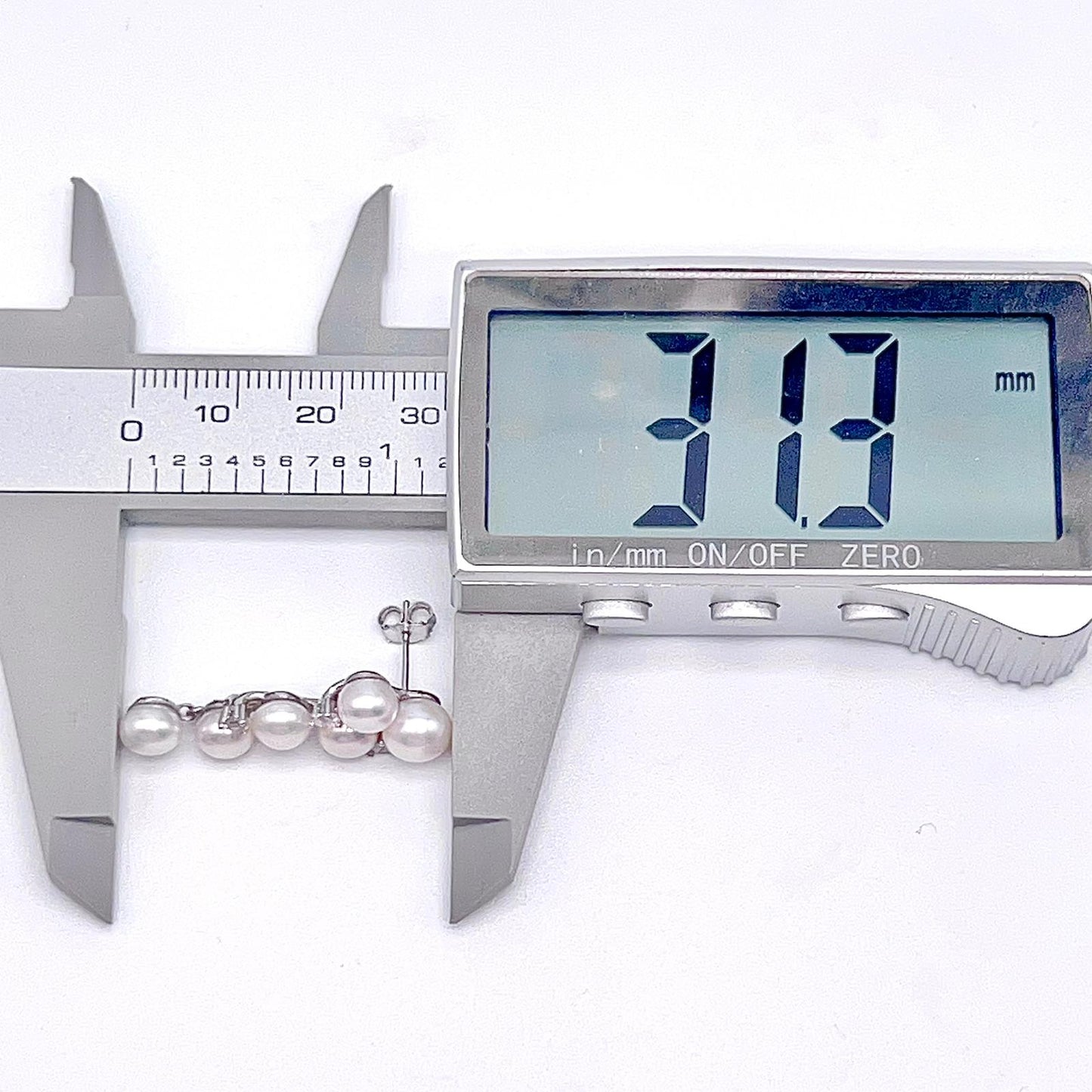 Antique Impression. Multi-pearl Ring & Earrings set in Silver 925. Star Cluster