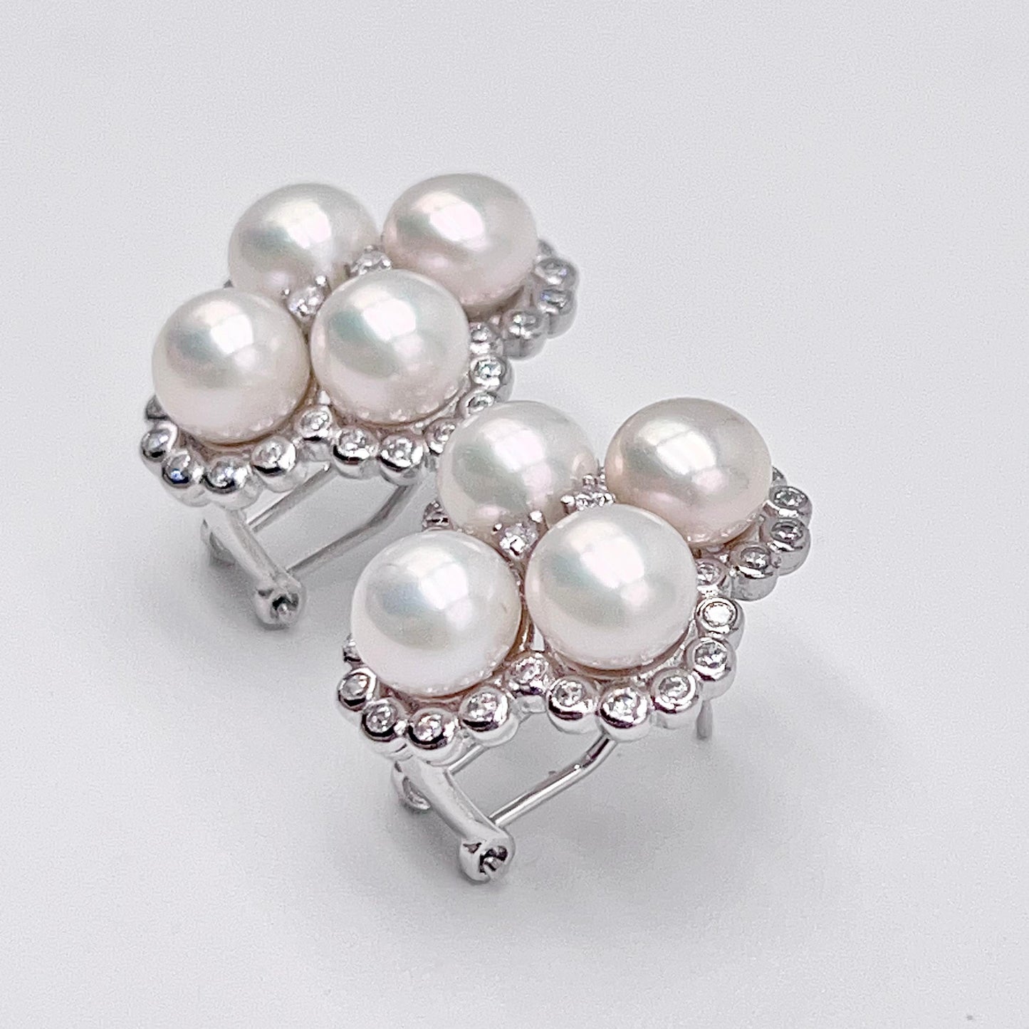 Retro Wind. Freshwater Pearl Earring and Ring Set in silver 925. Round Spark