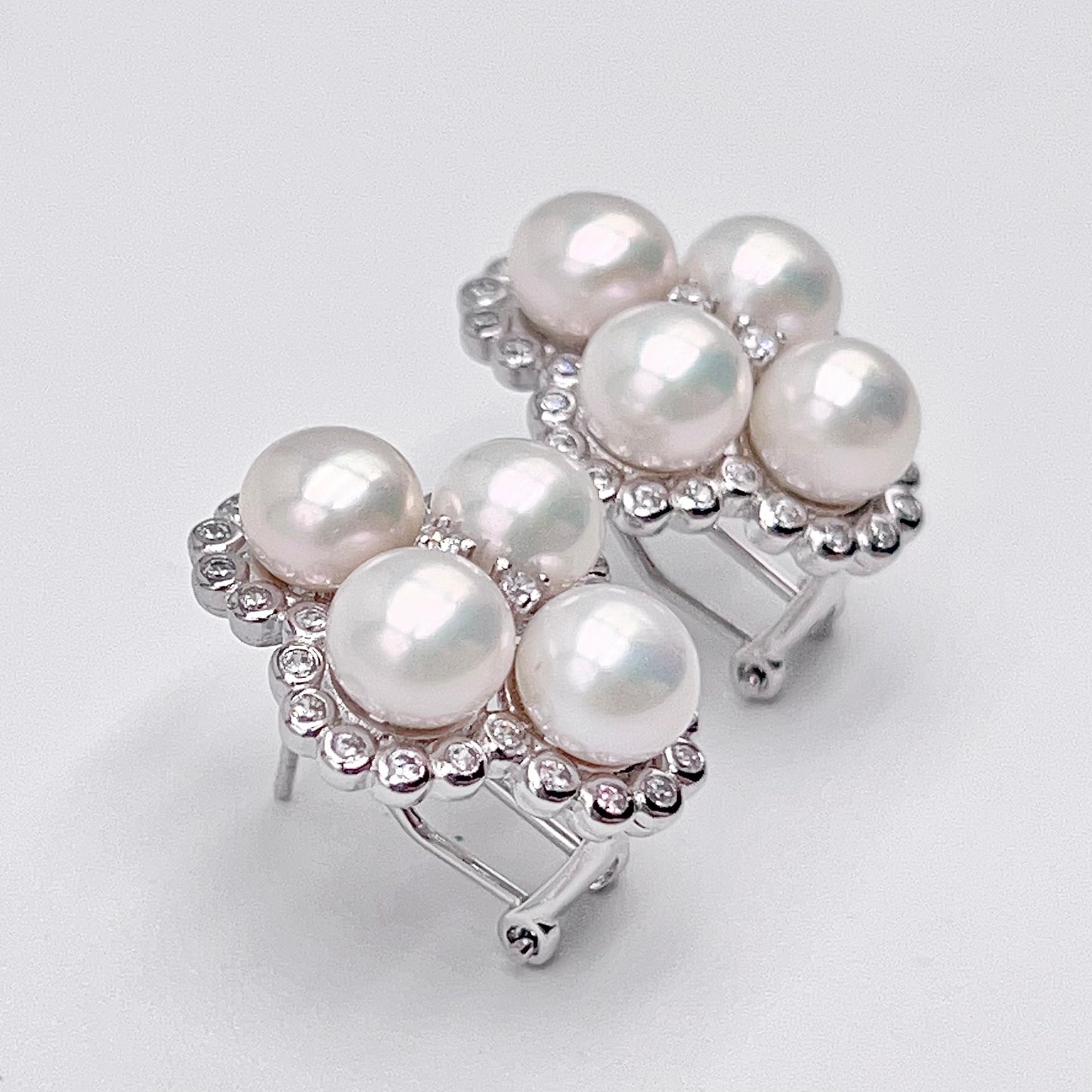 Retro Wind. Freshwater Pearl Earring and Ring Set in silver 925. Round Spark