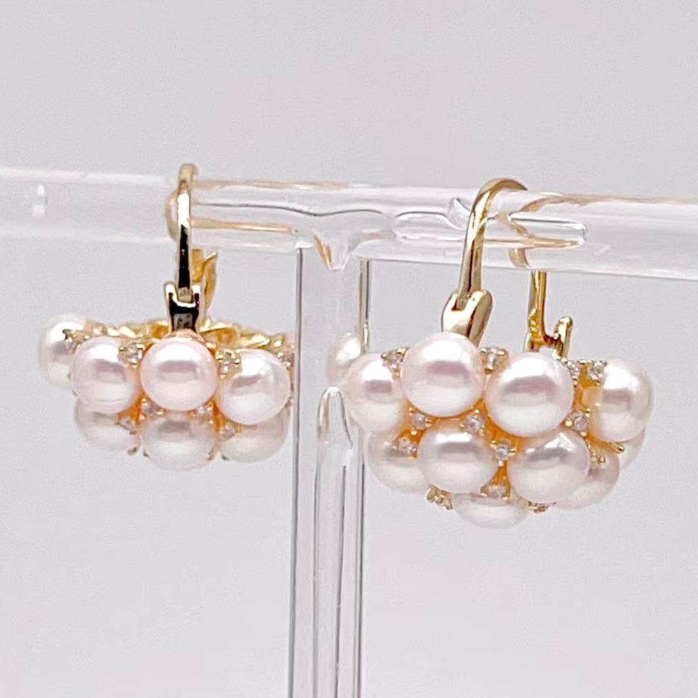 Retro Wind. Freshwater Pearl Earring in silver 925. pearl Basket