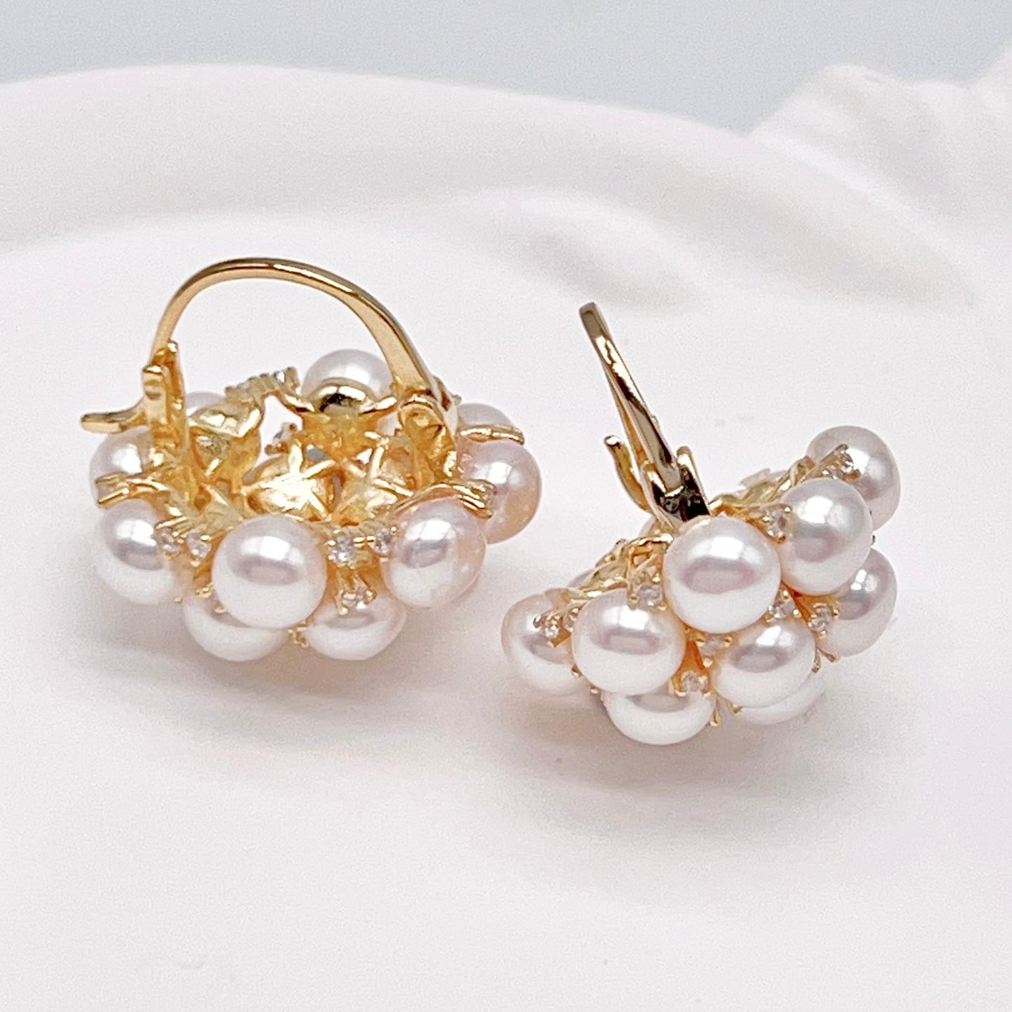 Retro Wind. Freshwater Pearl Earring in silver 925. pearl Basket