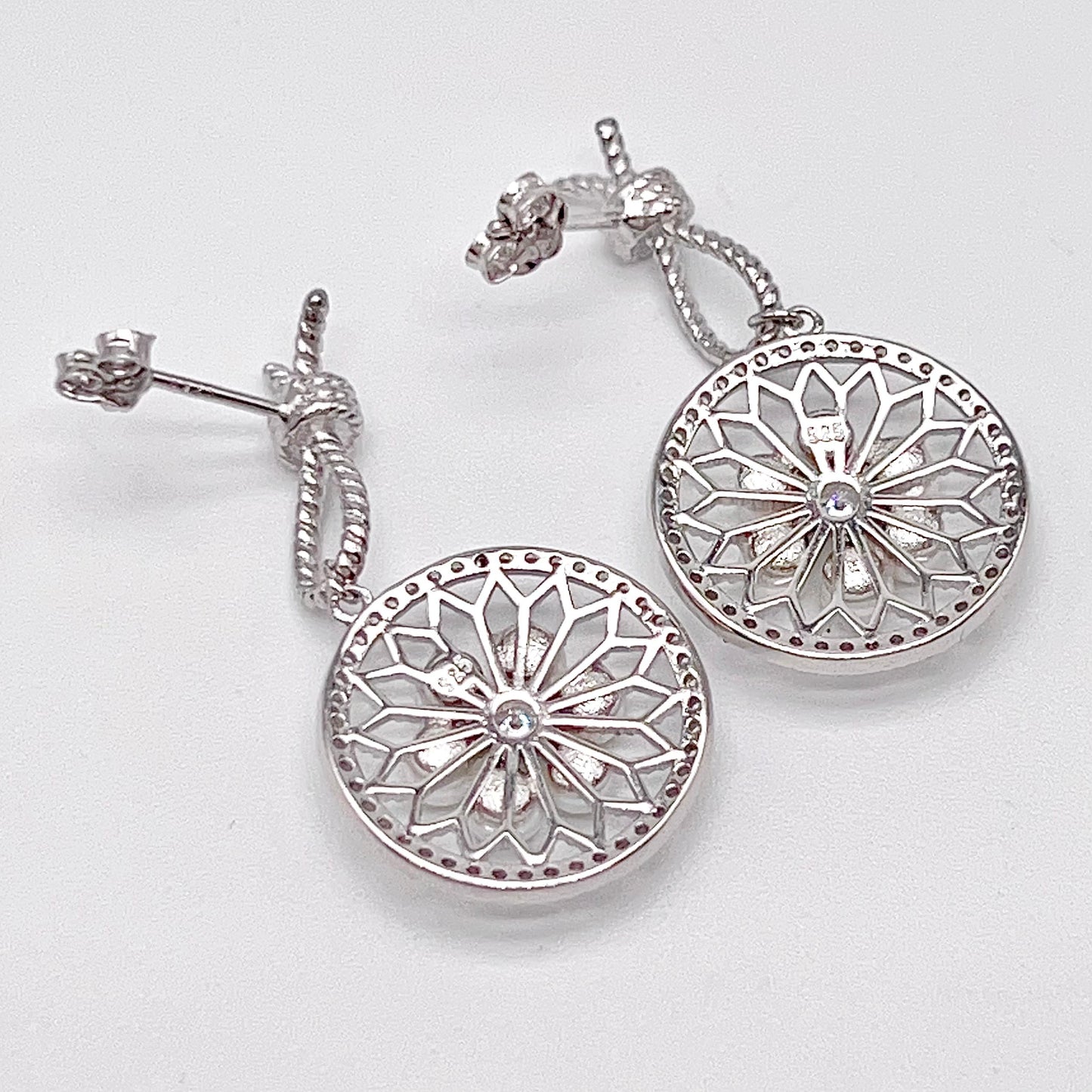 Retro Wind. Pearl Earring and Ring in Silver 925. Wheel