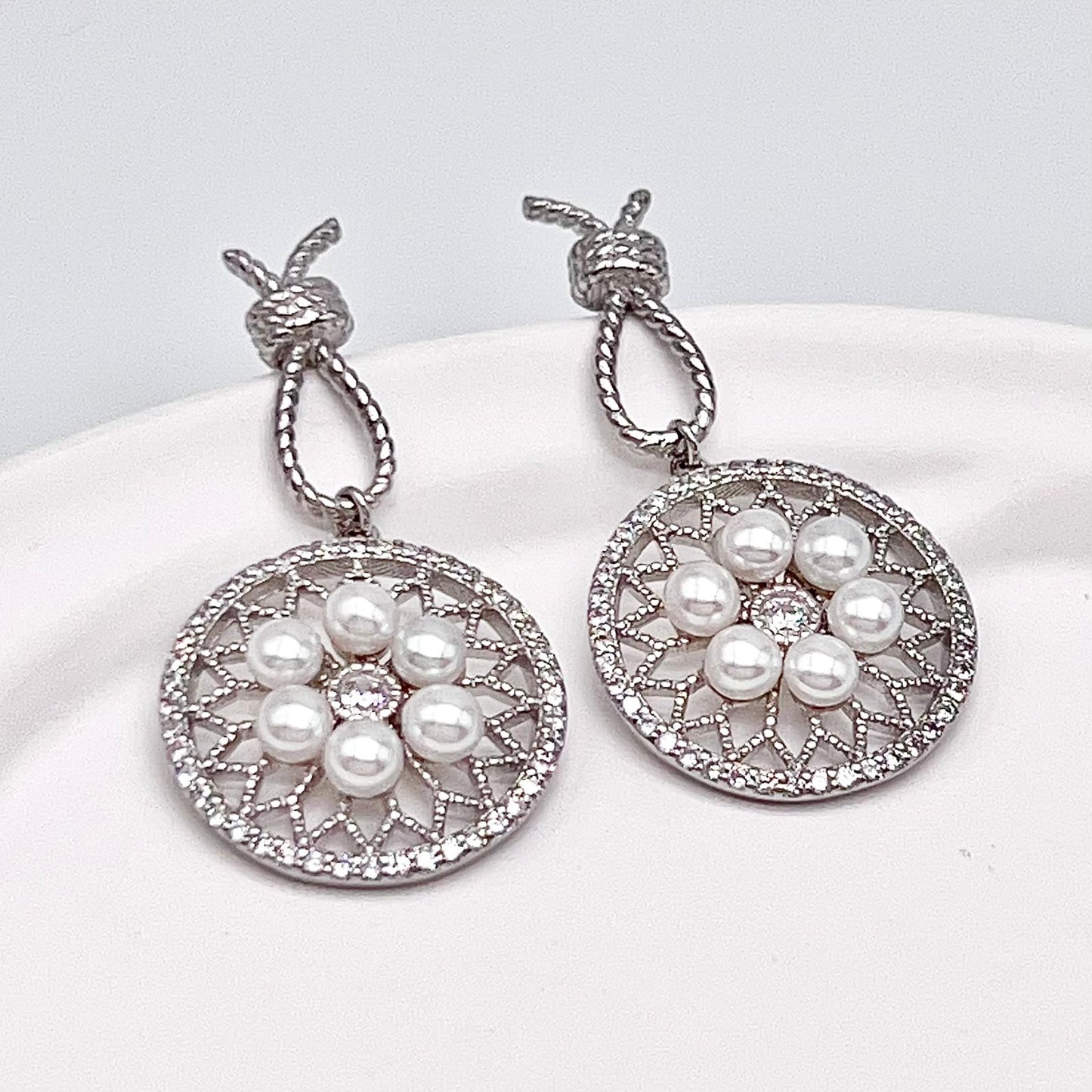 Retro Wind. Pearl Earring and Ring in Silver 925. Wheel