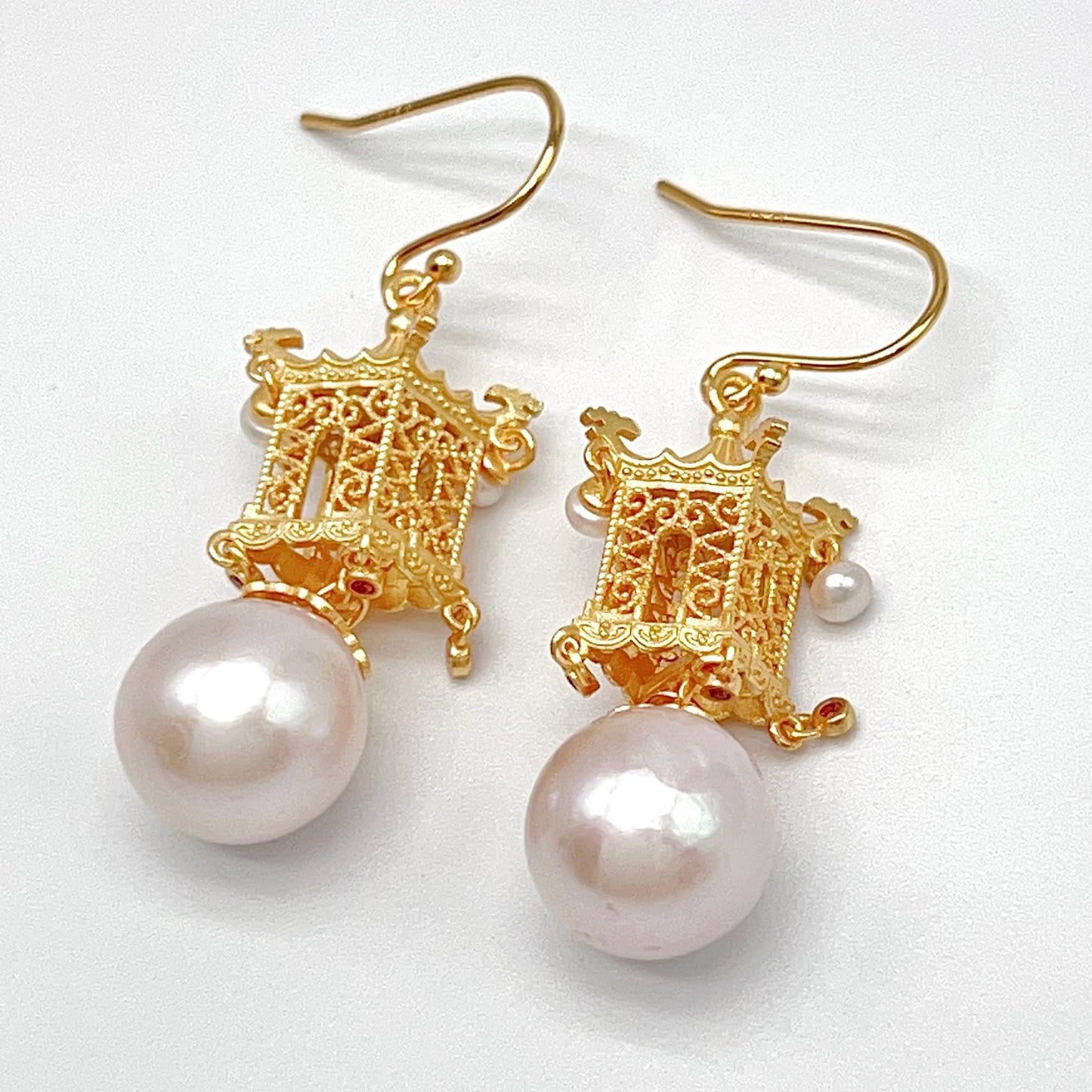 Retro Wind. Earring of Edison Pearl in Silver 925. Ancient Oriental Temple Three-Dimensional
