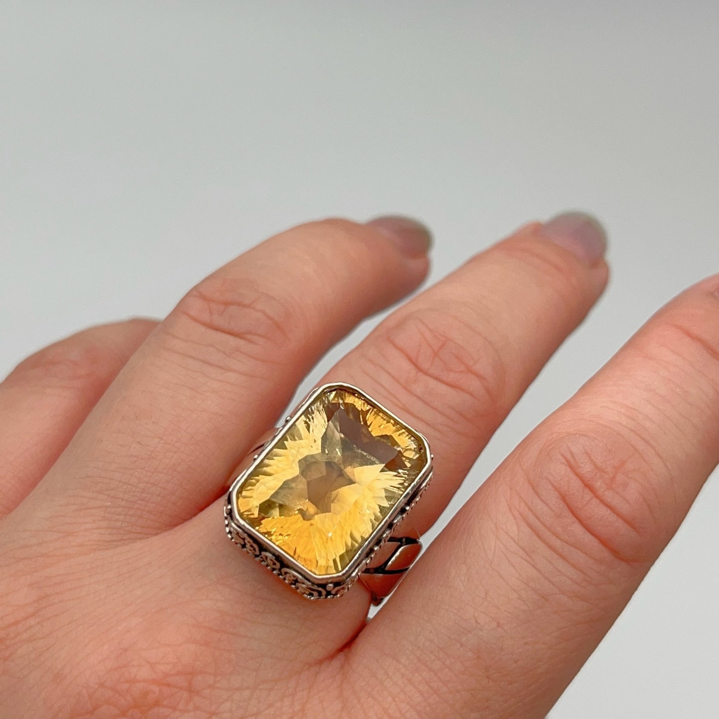 Retro Wind . Ring of Citrine in Silver 925. Rectangle . Decorative Texture