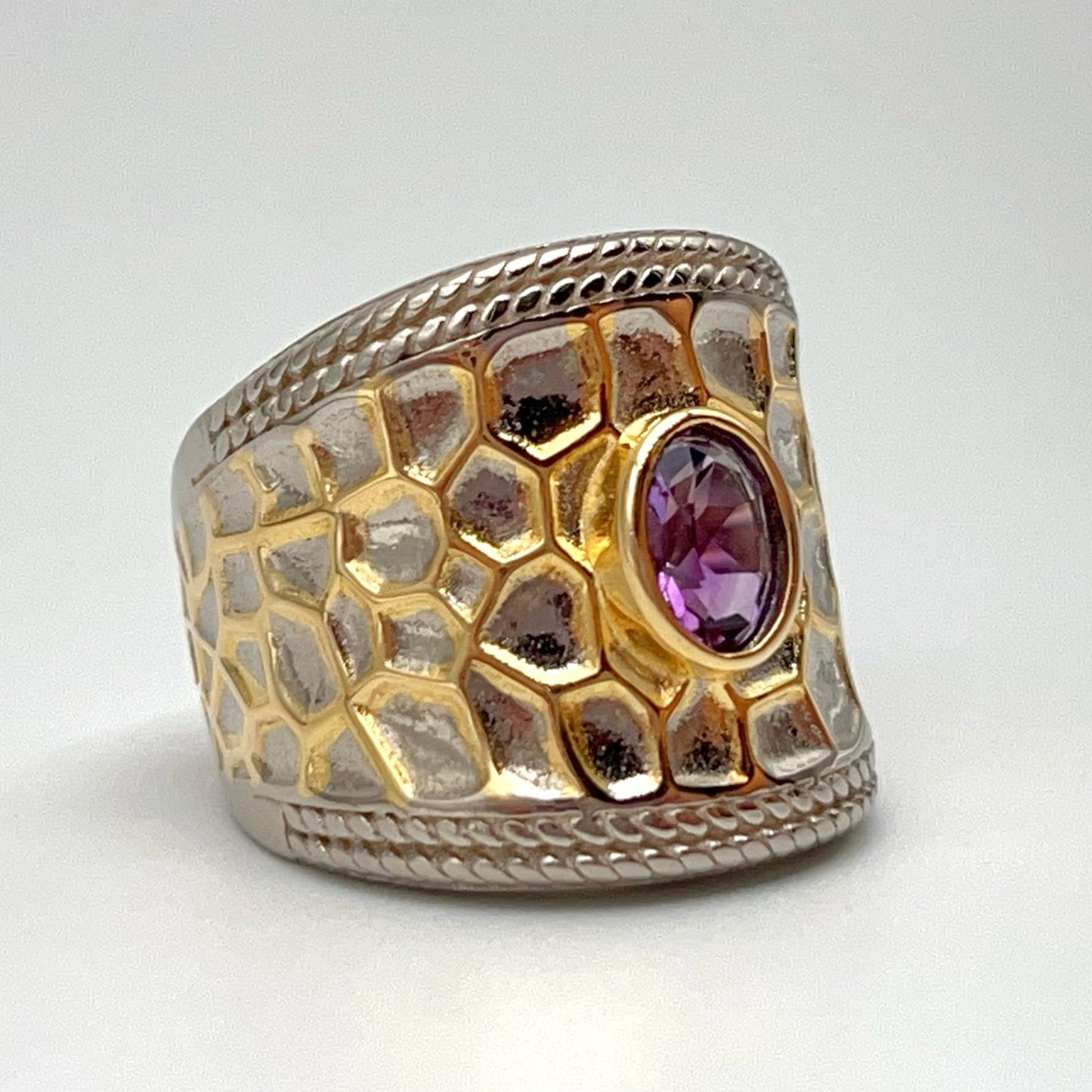 Retro Wind. Ring of Amethyst in Silver 925 .Golden Circle
