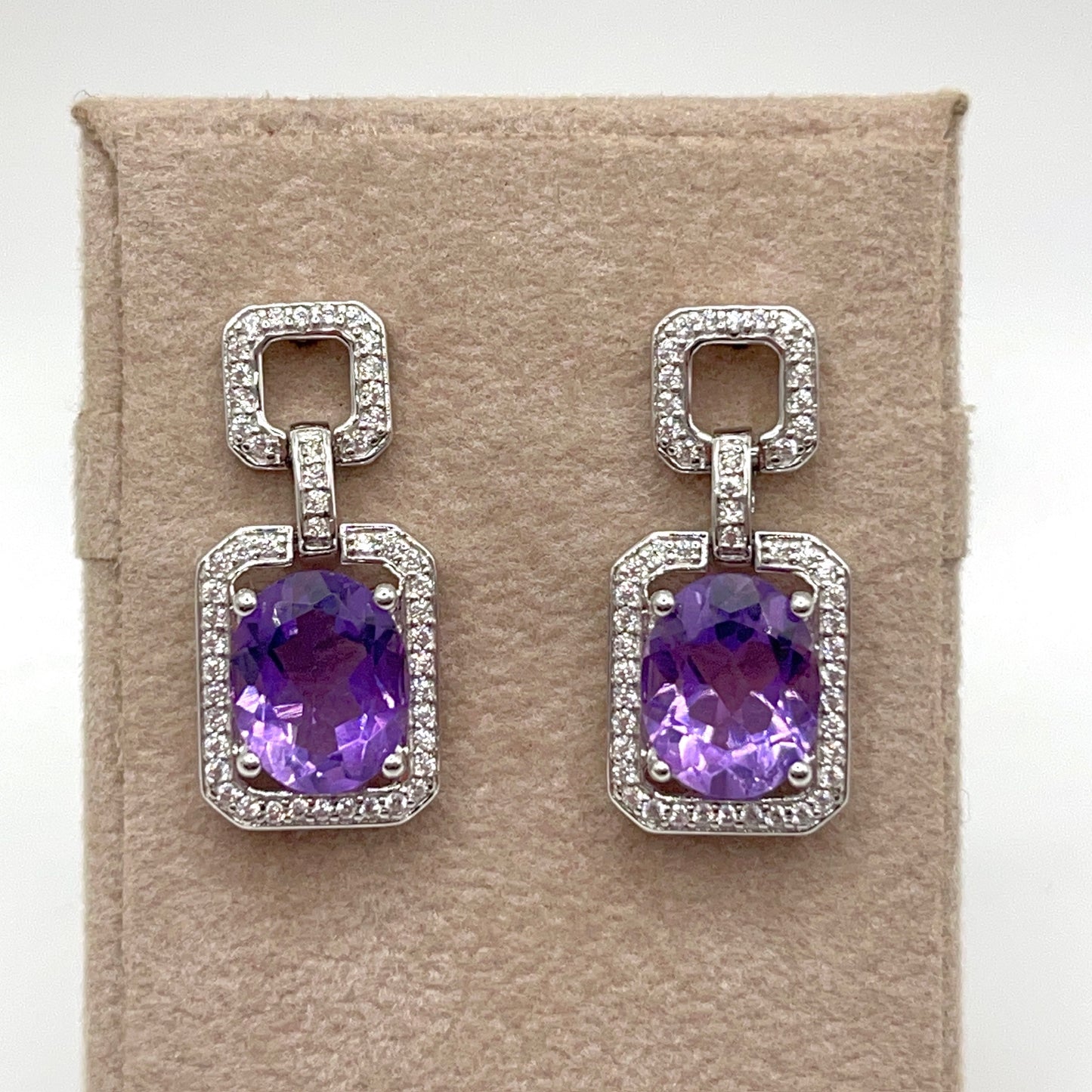 Contemporary Cocktail . Amethyst Earring in Silver 925. Art Deco Inspired