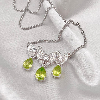 Contemporary Cocktail. Necklace of Peridot in Silver925