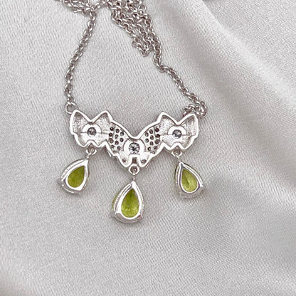 Contemporary Cocktail. Necklace of Peridot in Silver925