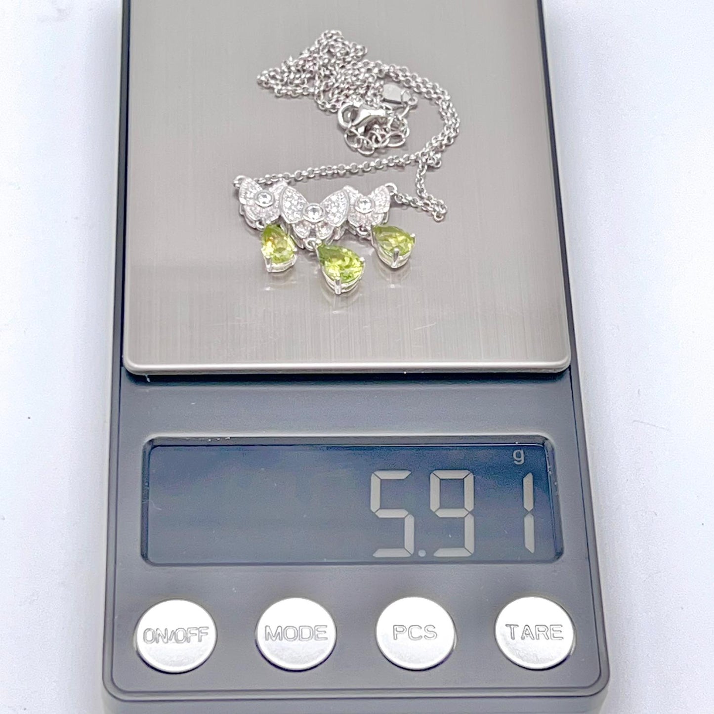 Contemporary Cocktail. Necklace of Peridot in Silver925