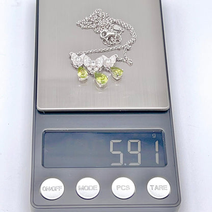 Contemporary Cocktail. Necklace of Peridot in Silver925