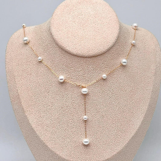 Starlight. 4-7mmWhite Pearl Necklace in 18K Gold