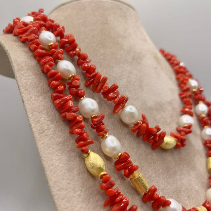 Italian Artisan Collection . Coral & Pearl 3 Layer Necklace in Silver 925 . Olive & Pillar