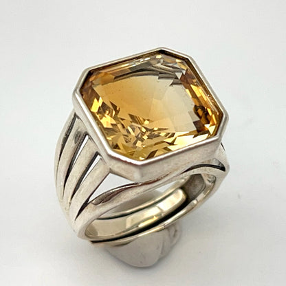 Retro Wind. Ring of Citrine in Silver 925. Octagon