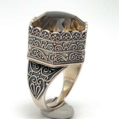Retro Wind. Ring of Citrine in Silver 925. Hexagon