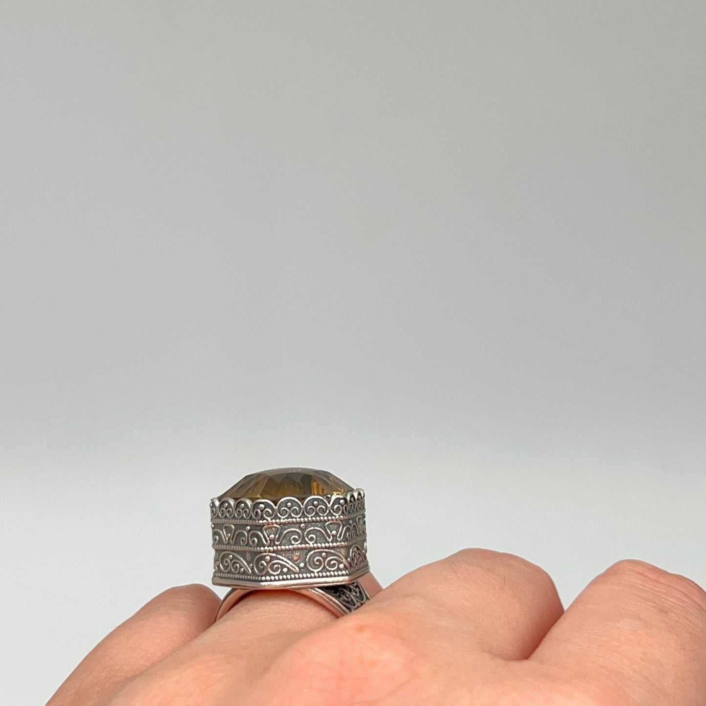 Retro Wind. Ring of Citrine in Silver 925. Hexagon