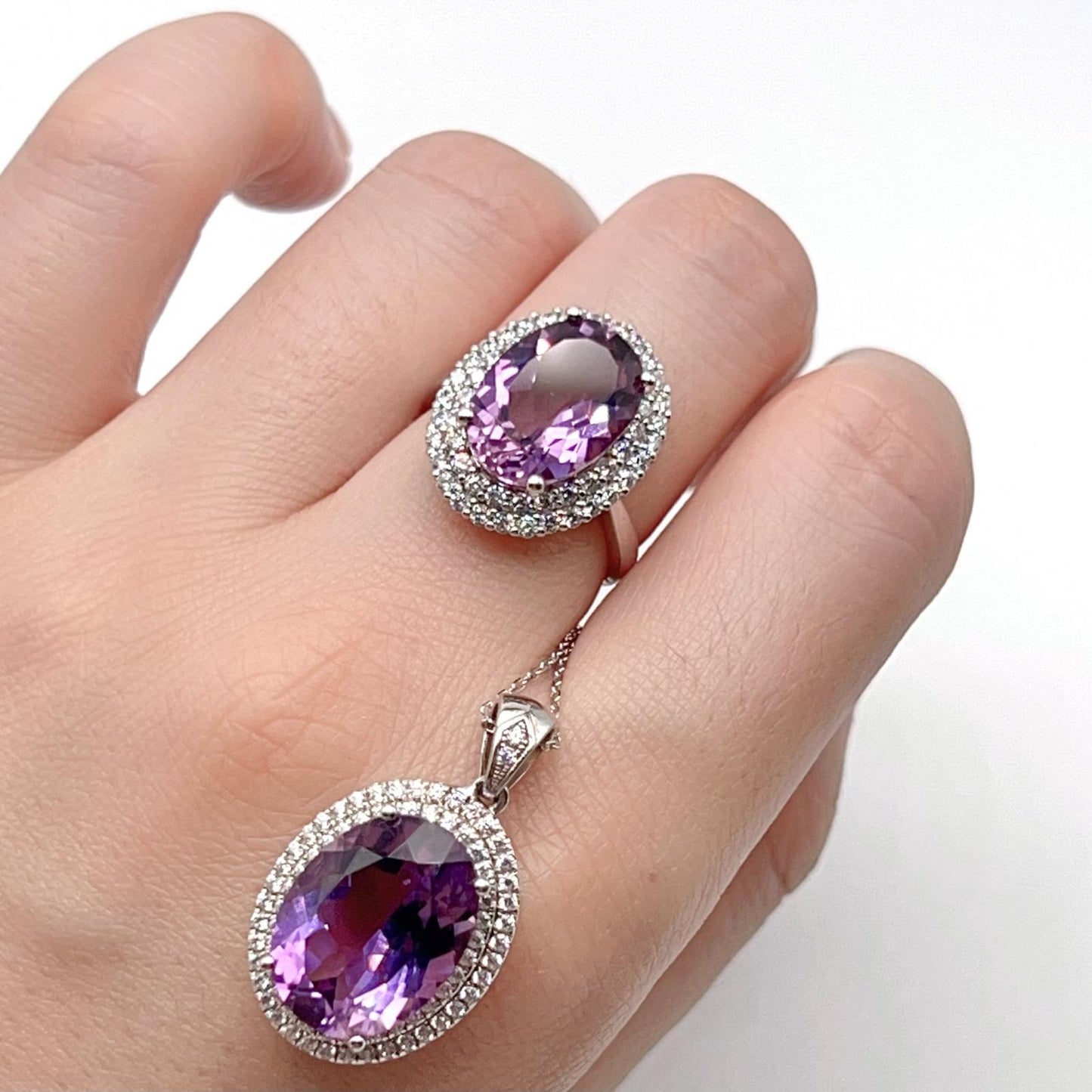 Contemporary Cocktail . Amethyst Necklace & Ring in Silver 925. Oval
