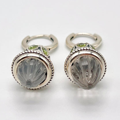 Retro Wind . Earring of Quartz in Bullet Shape with Peridot in Silver 925