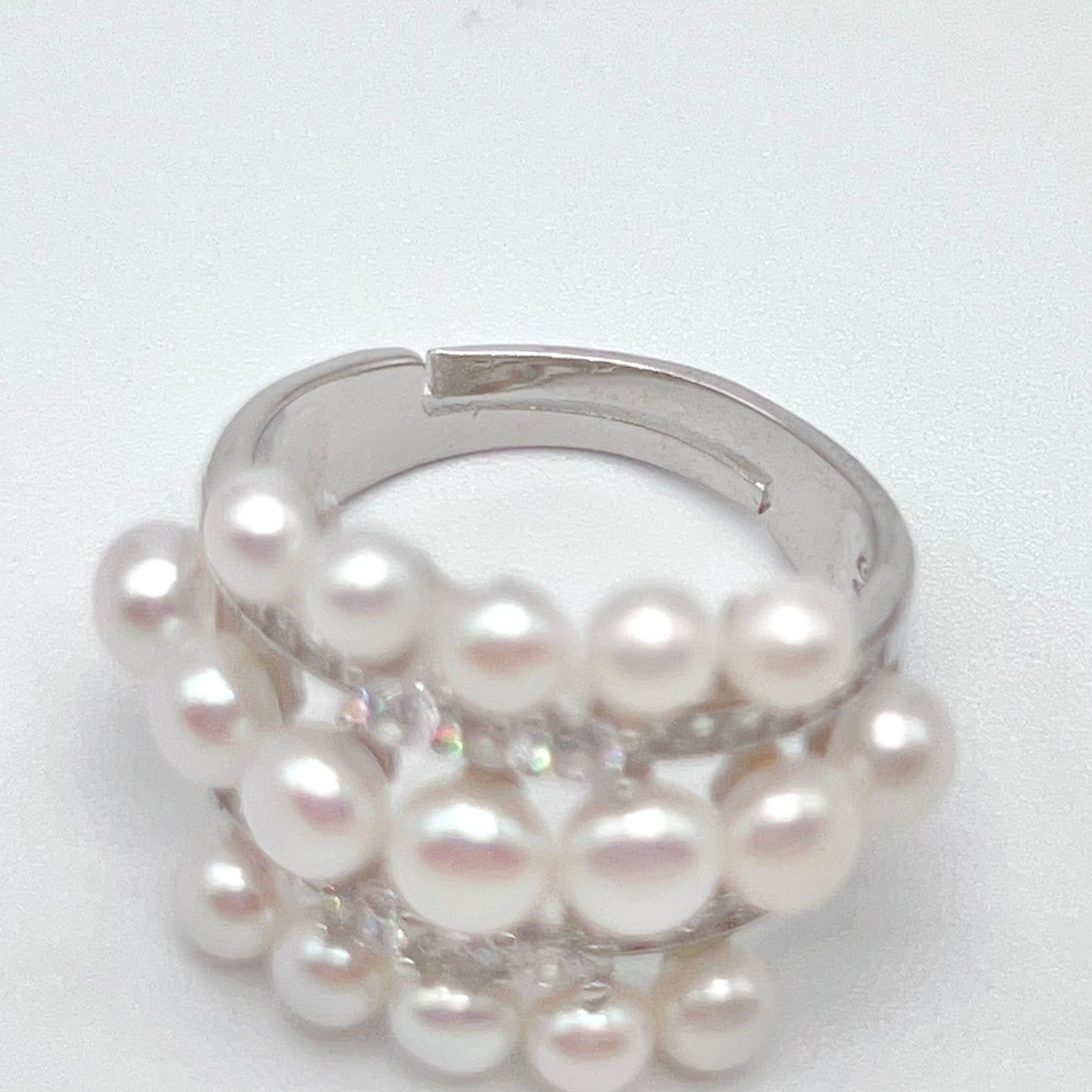 Antique Impression . Multi-pearl Ring in Silver 925 . 3 Line Button