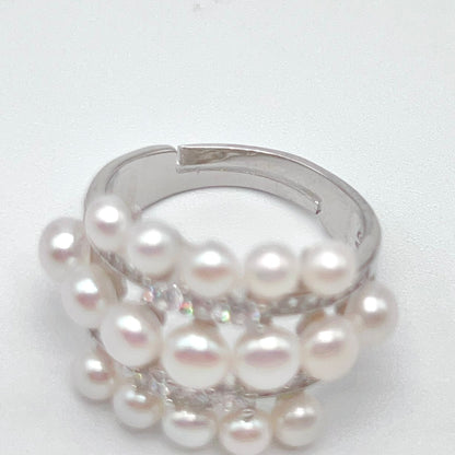 Antique Impression . Multi-pearl Ring in Silver 925 . 3 Line Button