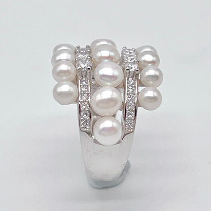 Antique Impression . Multi-pearl Ring in Silver 925 . 3 Line Button