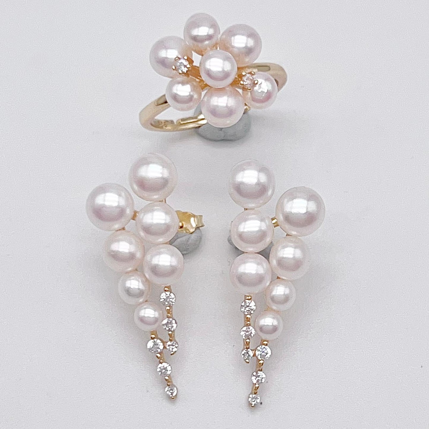 Antique Impression. Multi-pearl Ring & Earrings in Silver 925. Shooting Stars and Edelweiss
