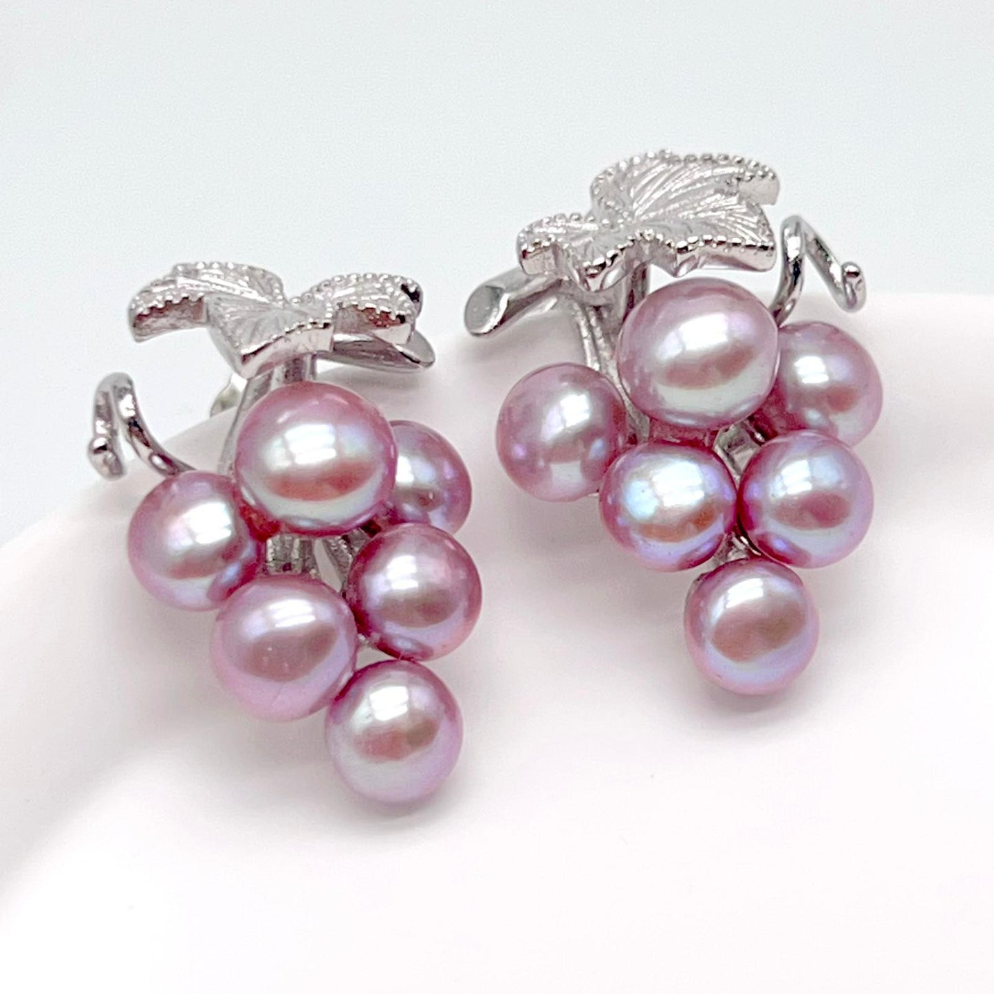 Antique Impression. Multi-pearl Earring in Silver 925. Pearl Grape