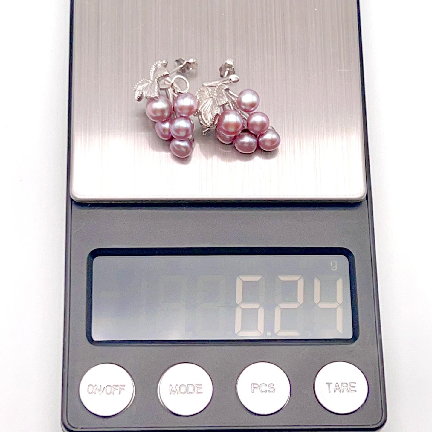 Antique Impression. Multi-pearl Earring in Silver 925. Pearl Grape