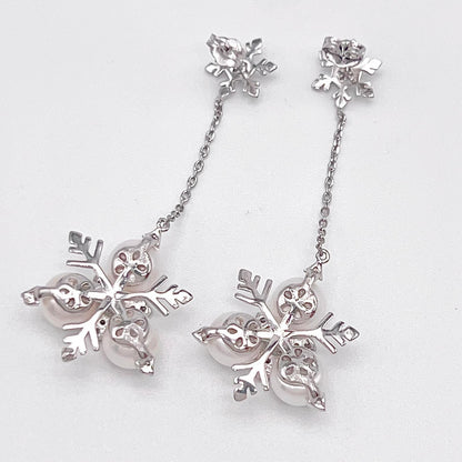 Contemporary Cocktail. Earring and Ring of Pearl Set in Silver 925. Triangular Snowflake