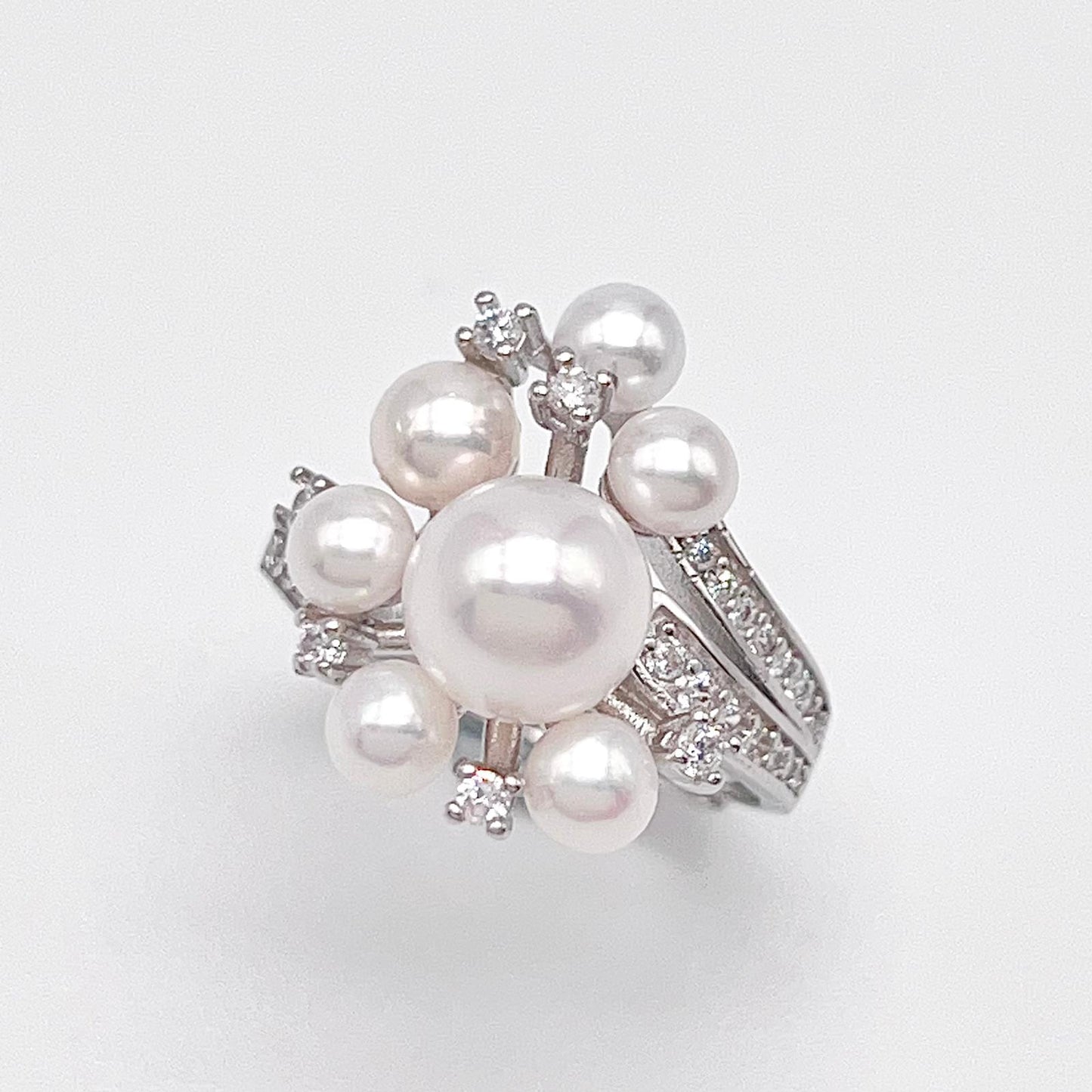 Contemporary Cocktail. Earring and Ring of Pearl Set in Silver 925. Triangular Snowflake